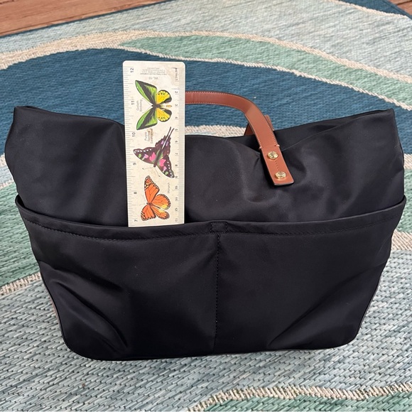 Clavin Klein black and brown classic purse - Picture 9 of 12